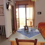 Colorful Apartment-beahost * Бібіоне