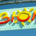 Colorful Apartment-beahost Bibione