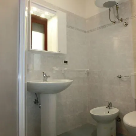 Colorful Apartment-beahost