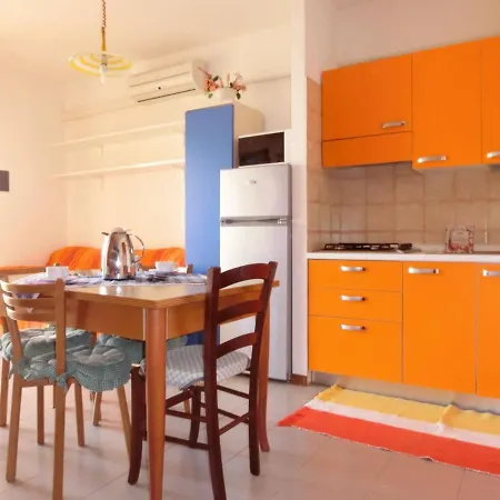 Apartamento Colorful Apartment-beahost *