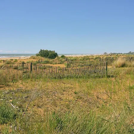 Colorful Apartment-beahost Bibione