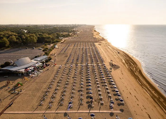 Colorful Apartment-beahost Daire